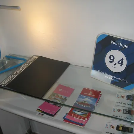 Jupe Tías